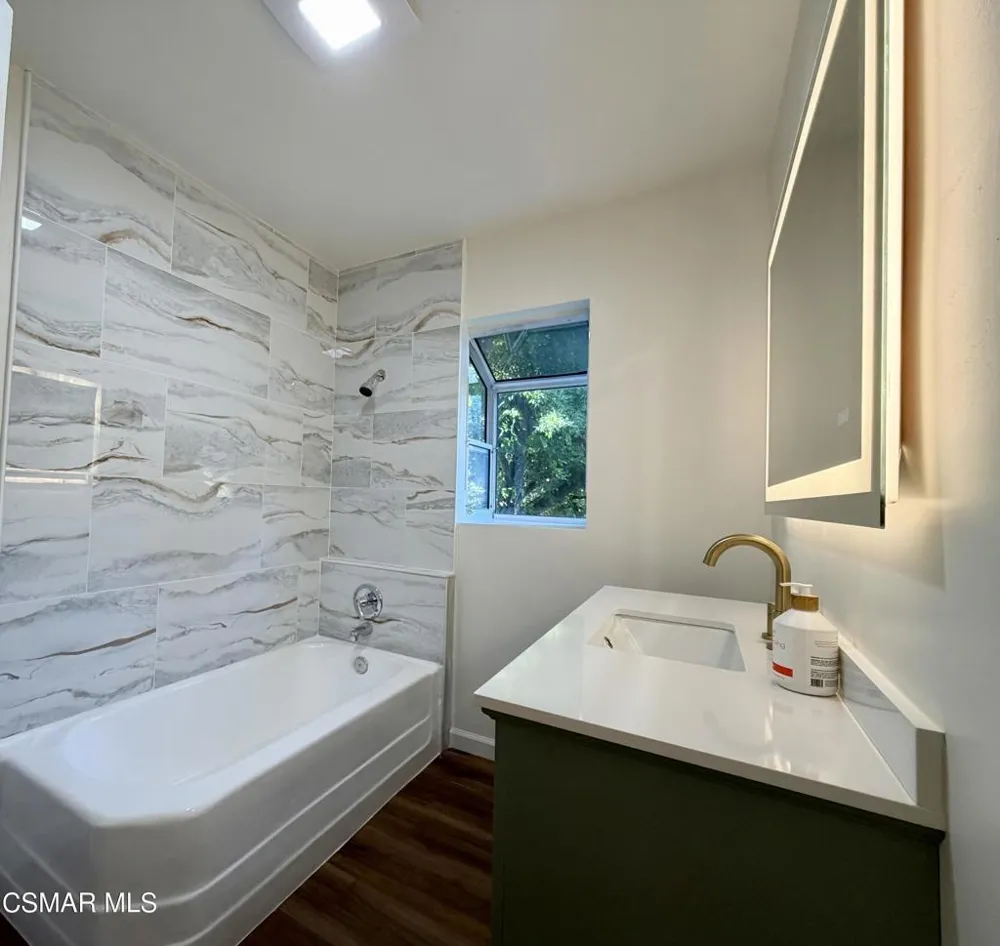 279 Lake Sherwood Drive Lake Sherwood, CA 91361