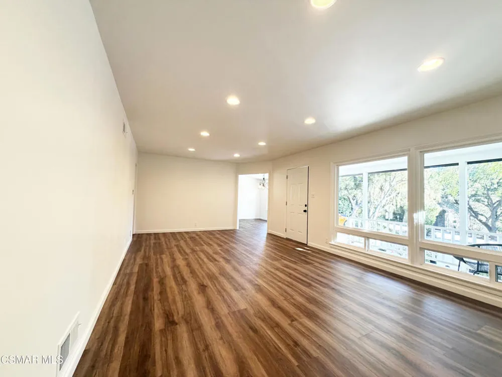 279 Lake Sherwood Drive Lake Sherwood, CA 91361