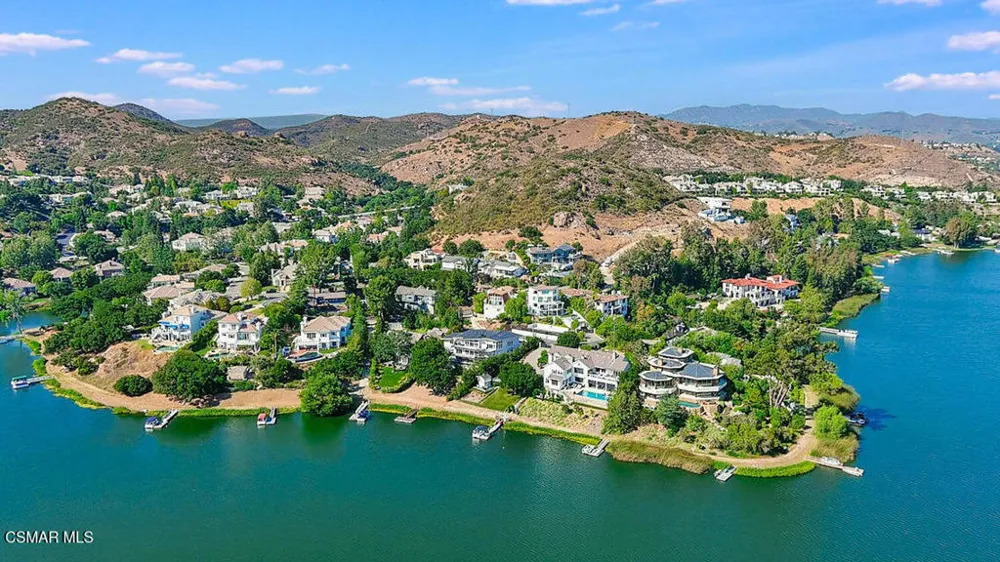 279 Lake Sherwood Drive Lake Sherwood, CA 91361