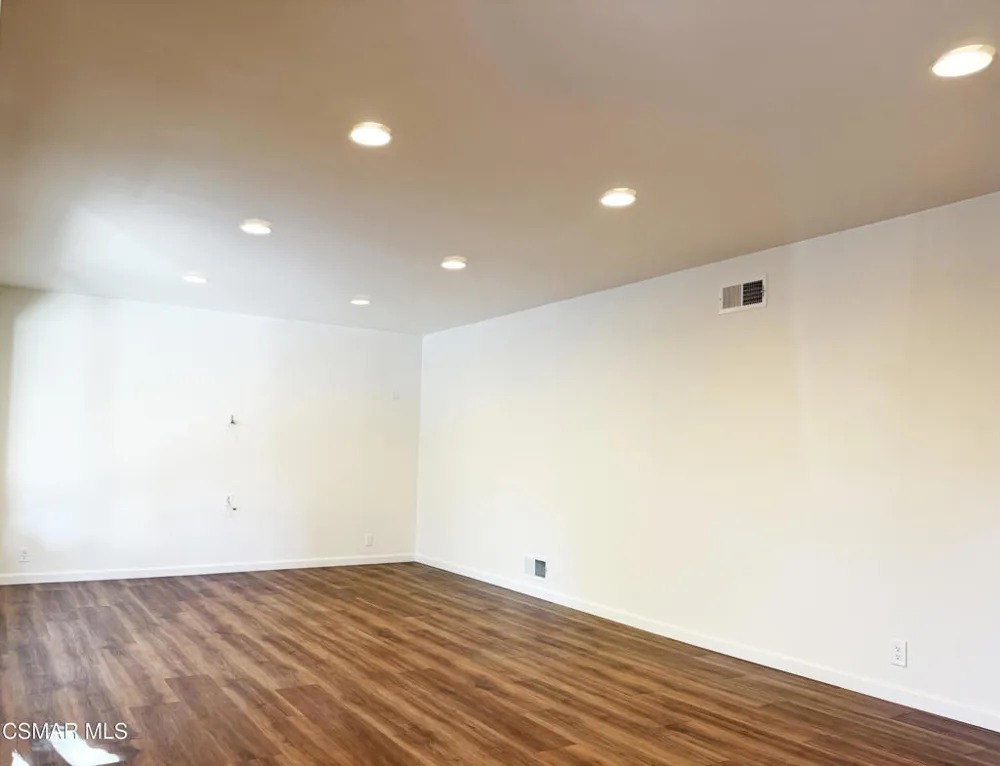 279 Lake Sherwood Drive Lake Sherwood, CA 91361