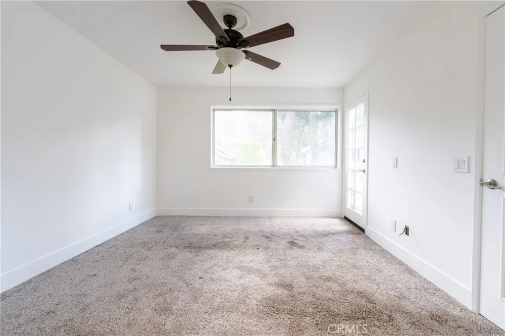 26129 McBean Parkway #43 Valencia, CA 91355