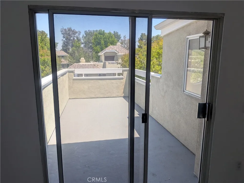 26129 McBean Parkway #43 Valencia, CA 91355