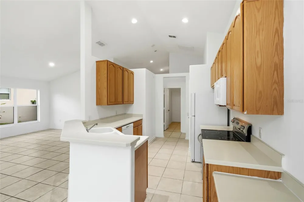 3145 STONEHURST CIRCLE Kissimmee, FL 34741