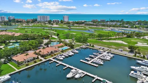 2600 HARBOURSIDE DRIVE #H06