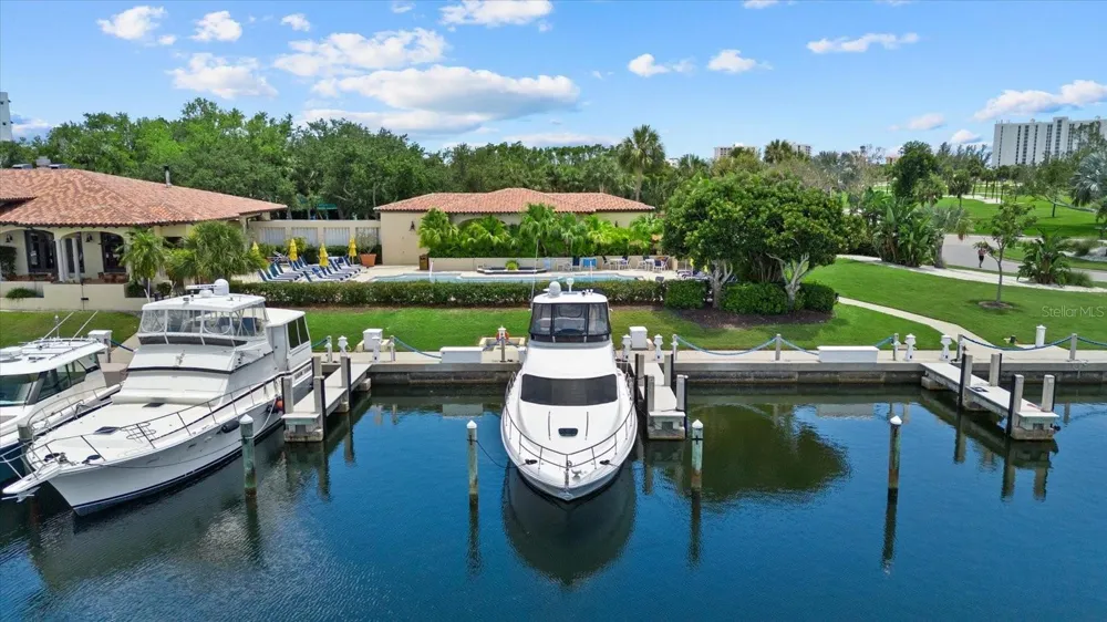 2600 HARBOURSIDE DRIVE #H06 Longboat Key, FL 34228