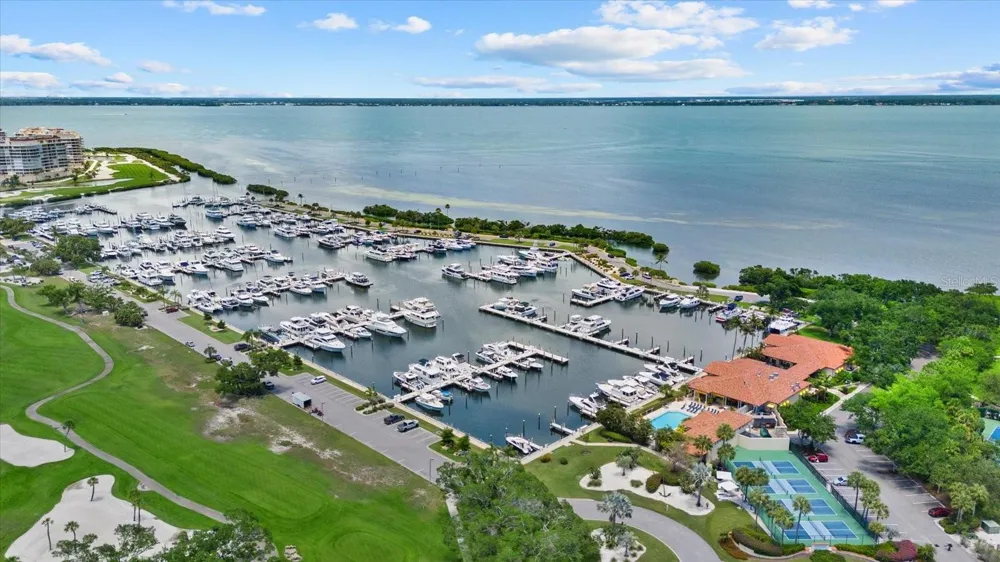 2600 HARBOURSIDE DRIVE #H06 Longboat Key, FL 34228
