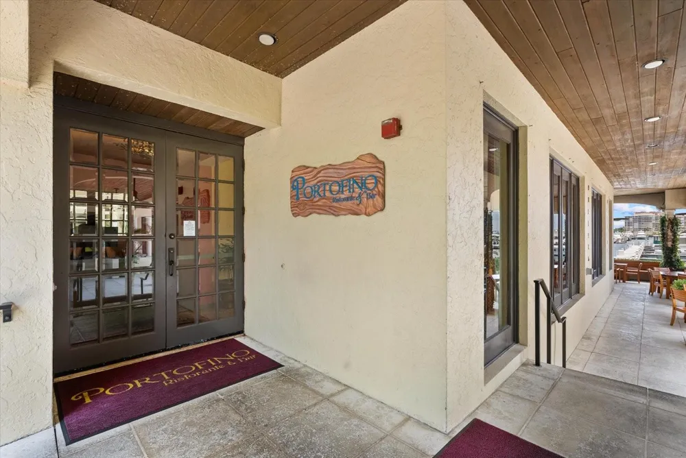 2600 HARBOURSIDE DRIVE #H06 Longboat Key, FL 34228