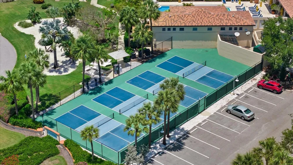 2600 HARBOURSIDE DRIVE #H06 Longboat Key, FL 34228