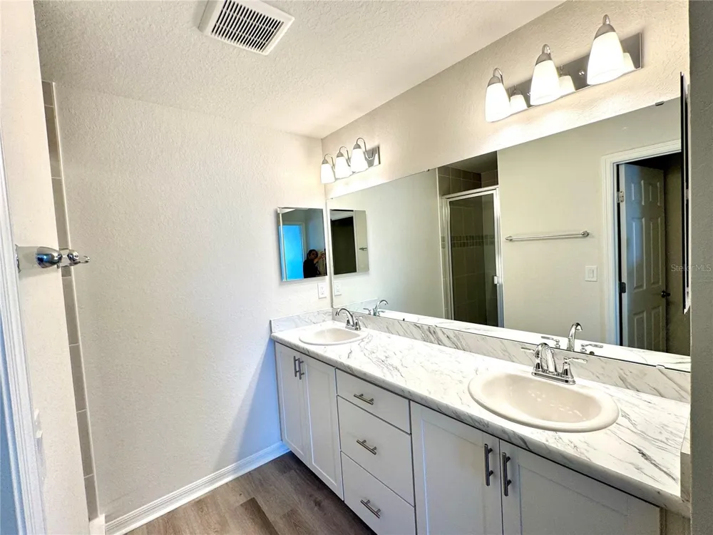 5788 FRESHWATER CANYON DRIVE St Cloud, FL 34771
