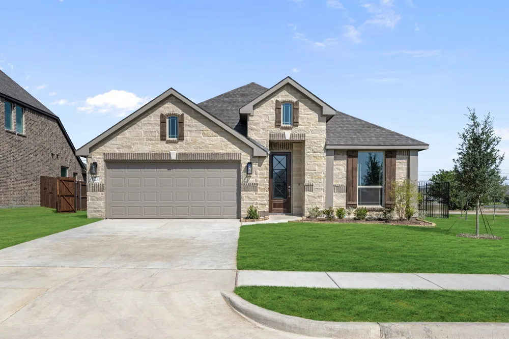 121 Creekstone Drive Balch Springs, TX 75181