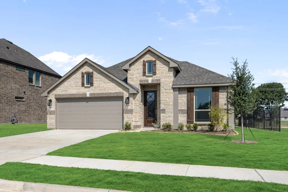 121 Creekstone Drive Balch Springs, TX 75181
