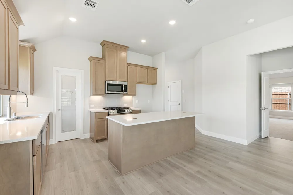 121 Creekstone Drive Balch Springs, TX 75181