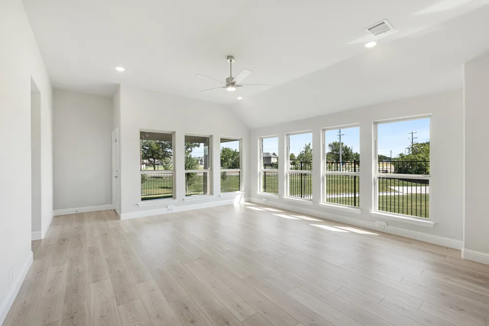 121 Creekstone Drive Balch Springs, TX 75181
