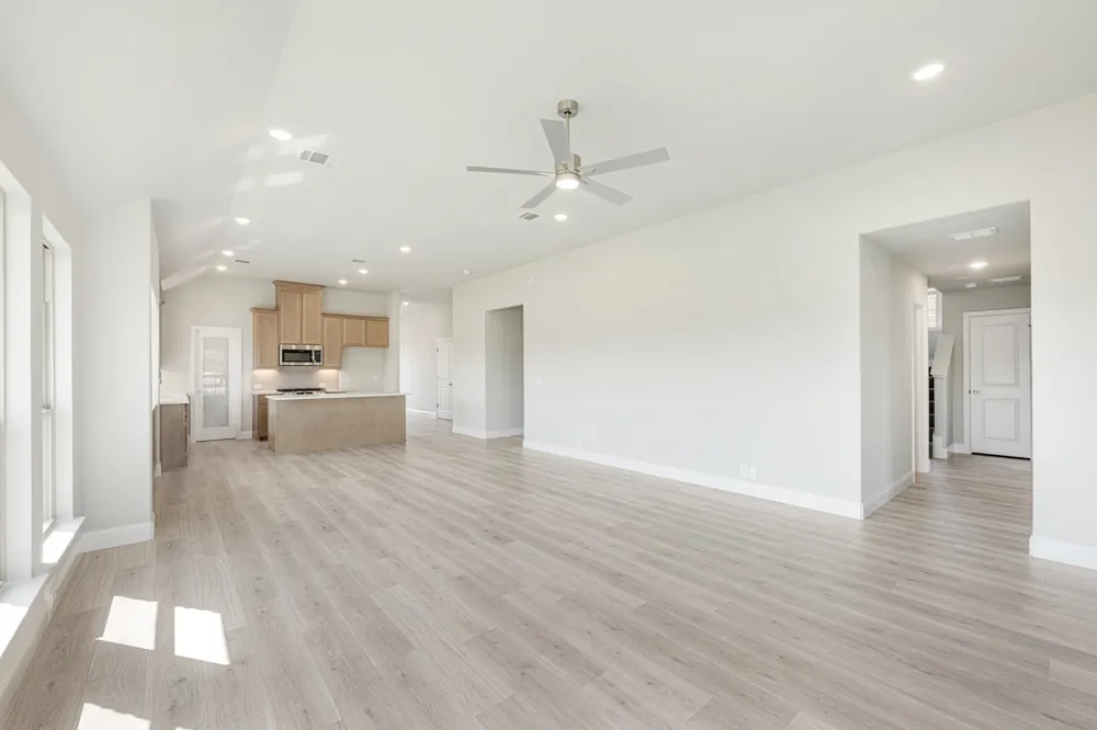 121 Creekstone Drive Balch Springs, TX 75181