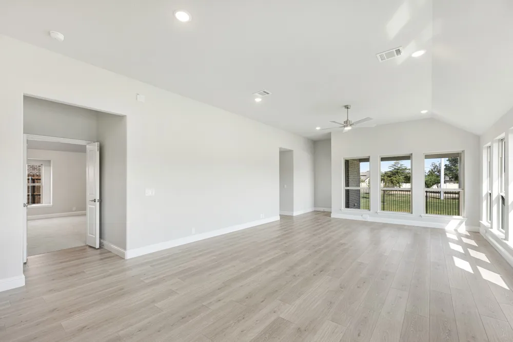 121 Creekstone Drive Balch Springs, TX 75181