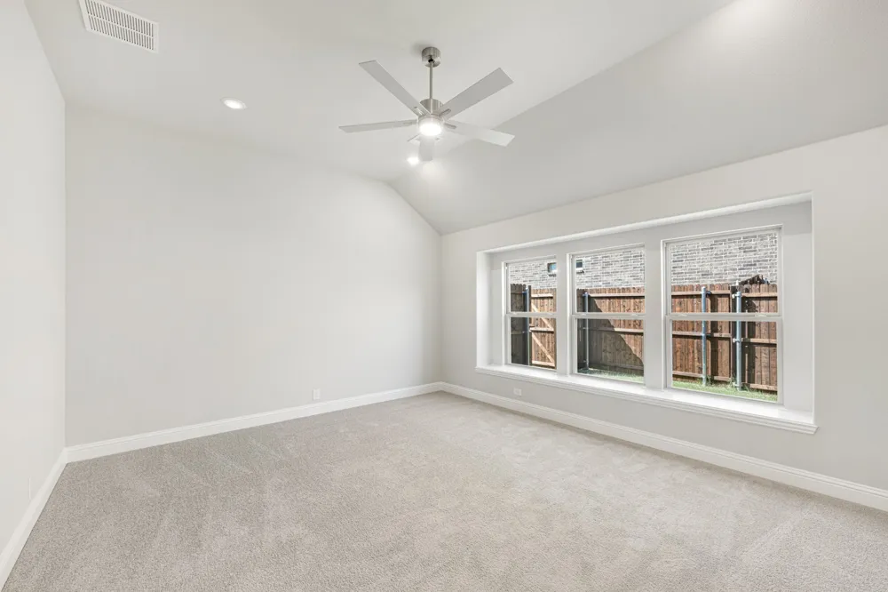 121 Creekstone Drive Balch Springs, TX 75181