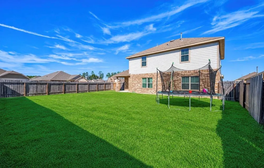 30191 Kingston Heath Drive Cleveland, TX 77327