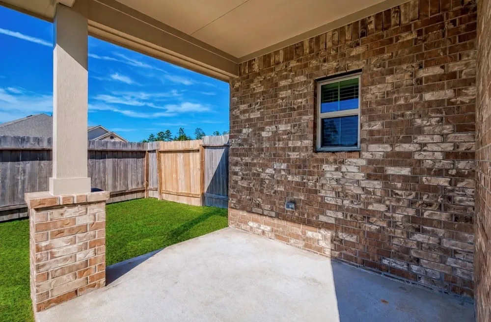 30191 Kingston Heath Drive Cleveland, TX 77327