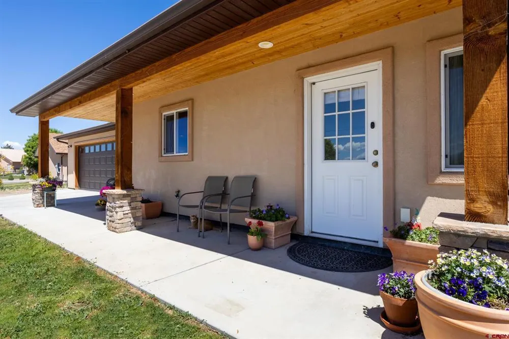 480 Hawthorn Drive Hotchkiss, CO 81419