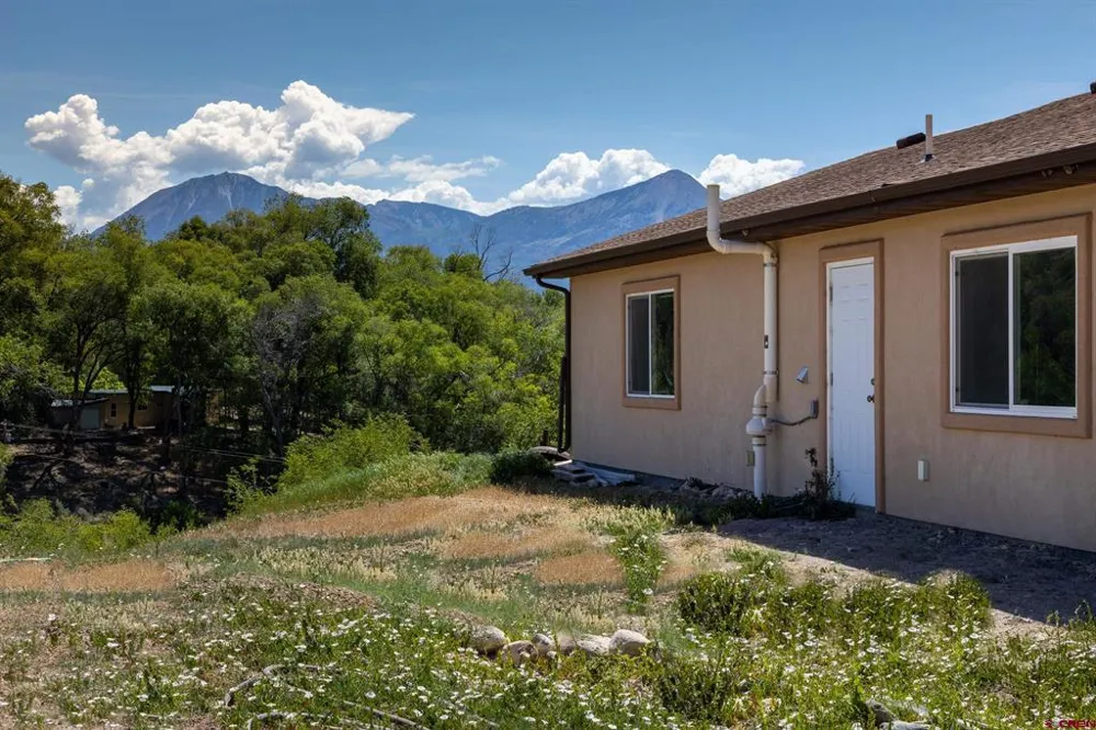 480 Hawthorn Drive Hotchkiss, CO 81419