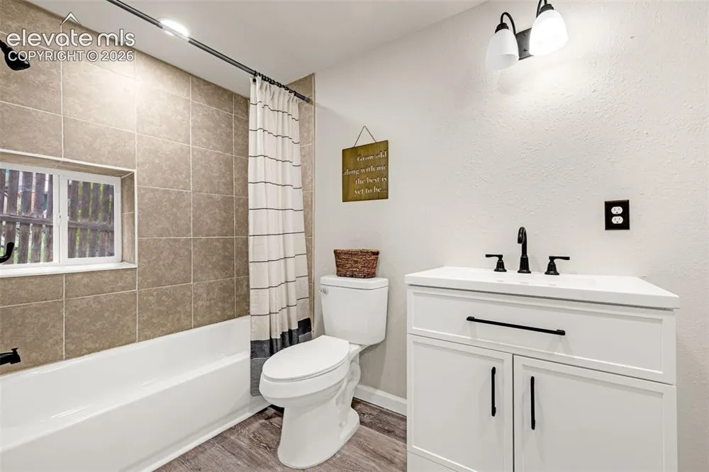 4390 Prairie Street Cascade, CO 80809