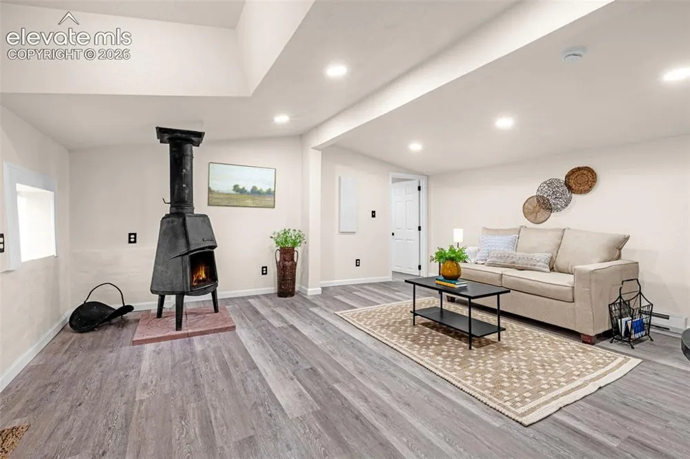 4390 Prairie Street Cascade, CO 80809