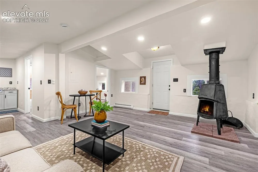4390 Prairie Street Cascade, CO 80809