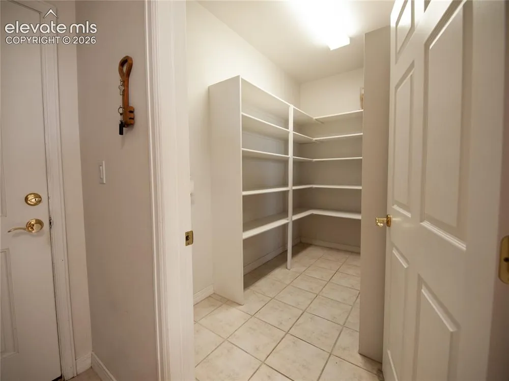 7571 Vanessa Drive Pueblo, CO 81005