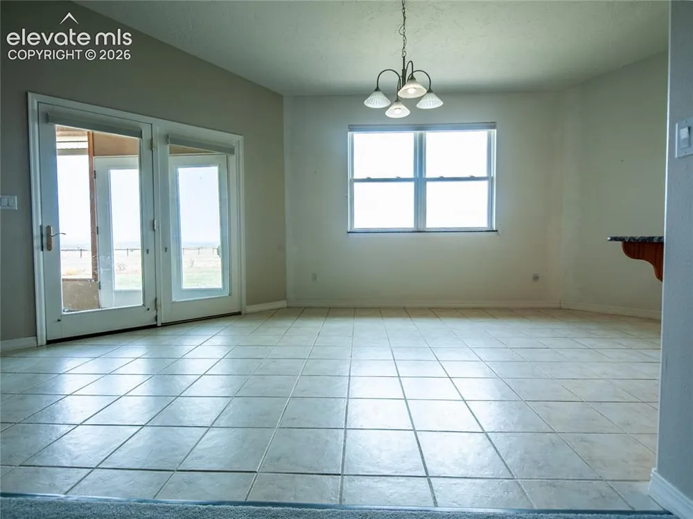 7571 Vanessa Drive Pueblo, CO 81005