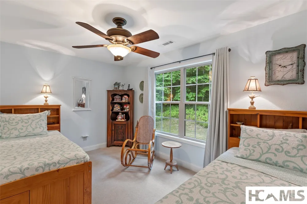 15 Equine Drive Sapphire, NC 28774