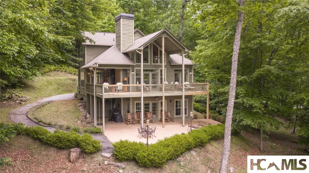 15 Equine Drive Sapphire, NC 28774
