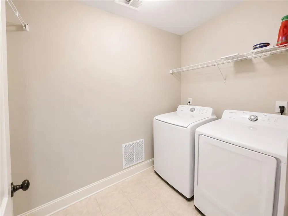 112 Village Lane Villa Rica, GA 30180