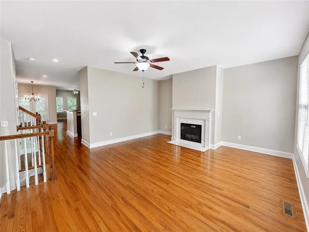 112 Village Lane Villa Rica, GA 30180