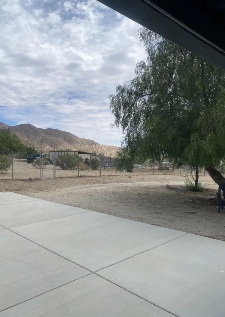 10860 Juniper Avenue Morongo Valley, CA 92256