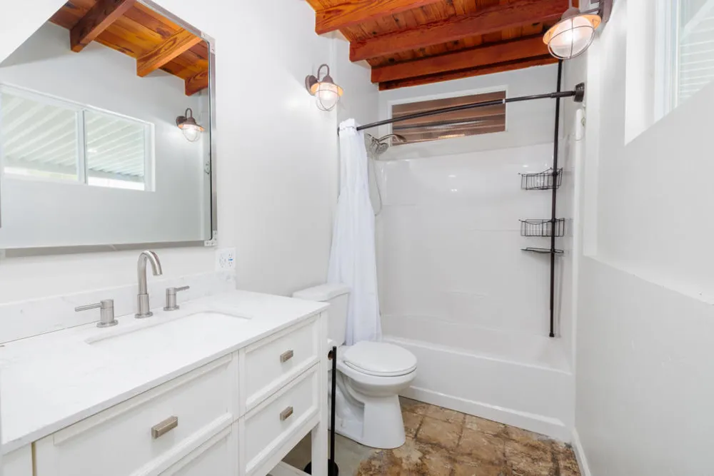 10860 Juniper Avenue Morongo Valley, CA 92256
