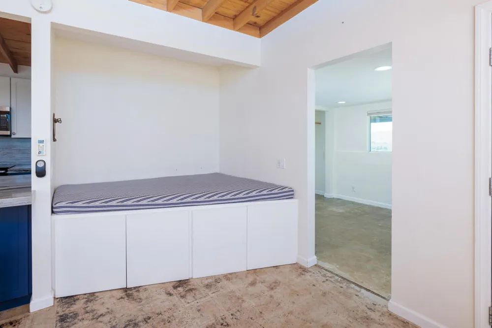 10860 Juniper Avenue Morongo Valley, CA 92256