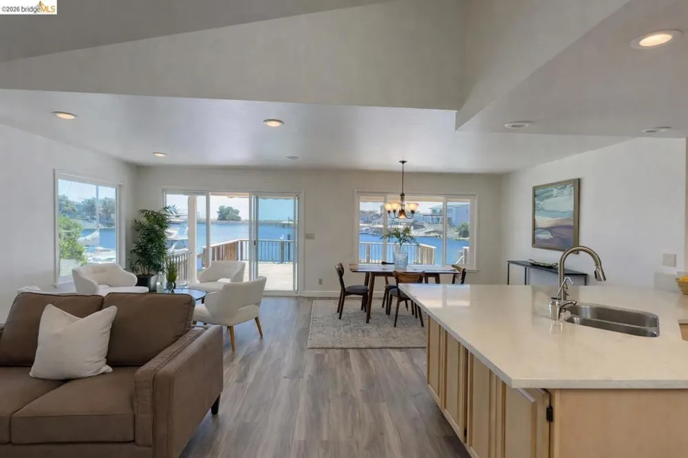 281 Discovery Bay Blvd Discovery Bay, CA 94505