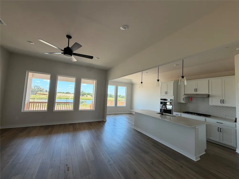 521 Redding Way Georgetown, TX 78633