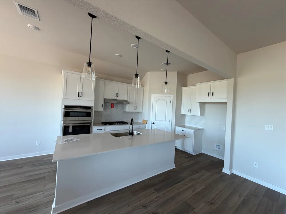 521 Redding Way Georgetown, TX 78633