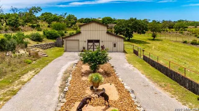 1454 Kendall Jackson Rd Comfort, TX 78013