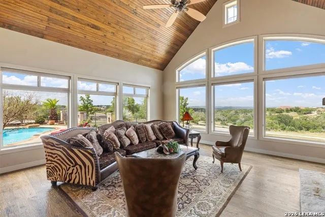1454 Kendall Jackson Rd Comfort, TX 78013