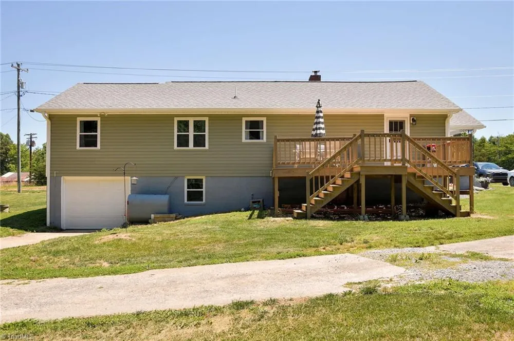 1625 US Highway 601 Yadkinville, NC 27055