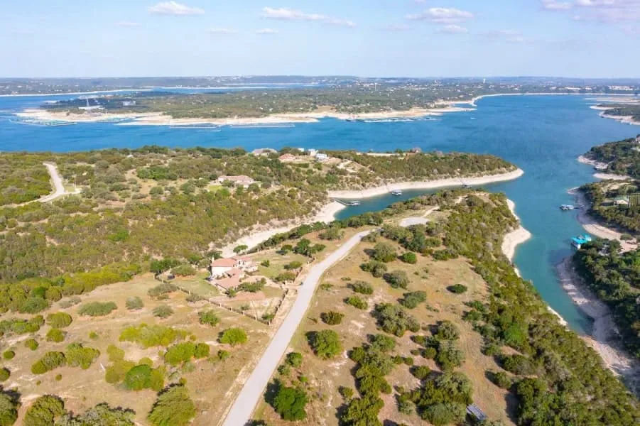 19101 Veranda Walk Lago Vista, TX 78645