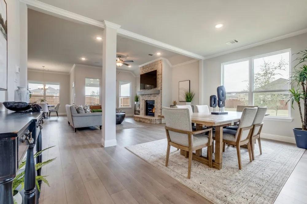 721 Stone Eagle Drive Azle, TX 76020