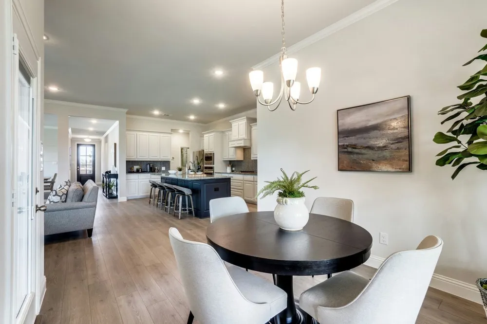 721 Stone Eagle Drive Azle, TX 76020