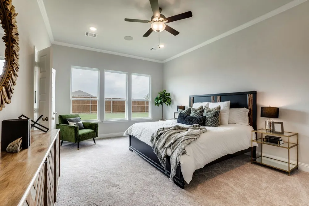 721 Stone Eagle Drive Azle, TX 76020