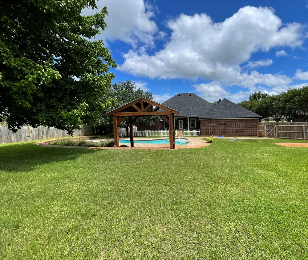 107 Spring Valley Run Bullard, TX 75757