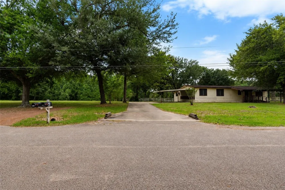 30307 Rickett Lane Magnolia, TX 77355