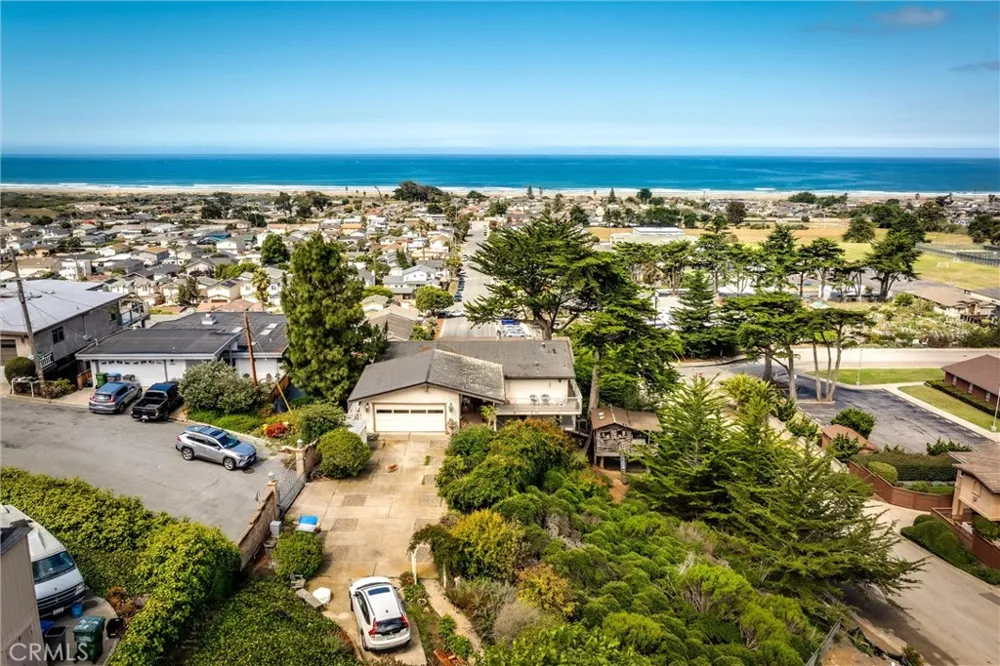 2991 Juniper Morro Bay, CA 93442