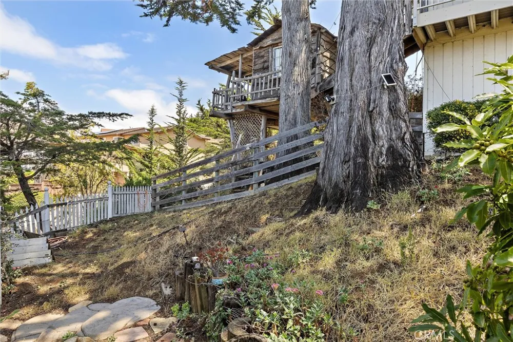2991 Juniper Morro Bay, CA 93442